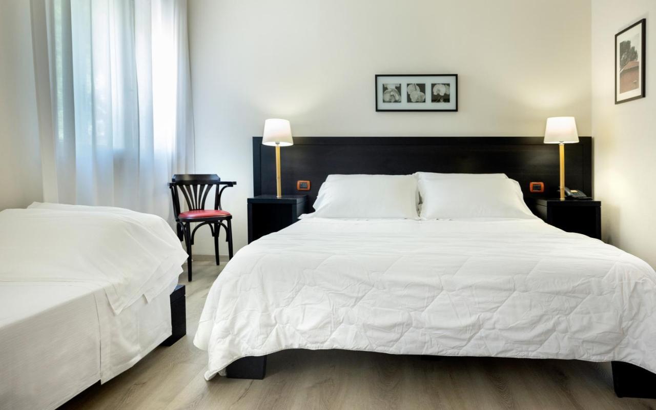 Hotel Mosaico Равена Екстериор снимка