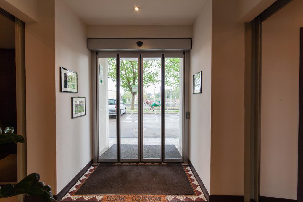 Hotel Mosaico Равена Екстериор снимка