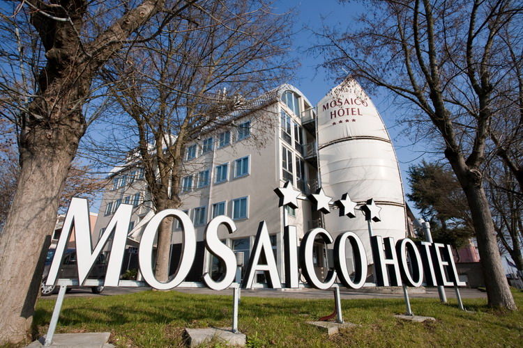 Hotel Mosaico Равена Екстериор снимка